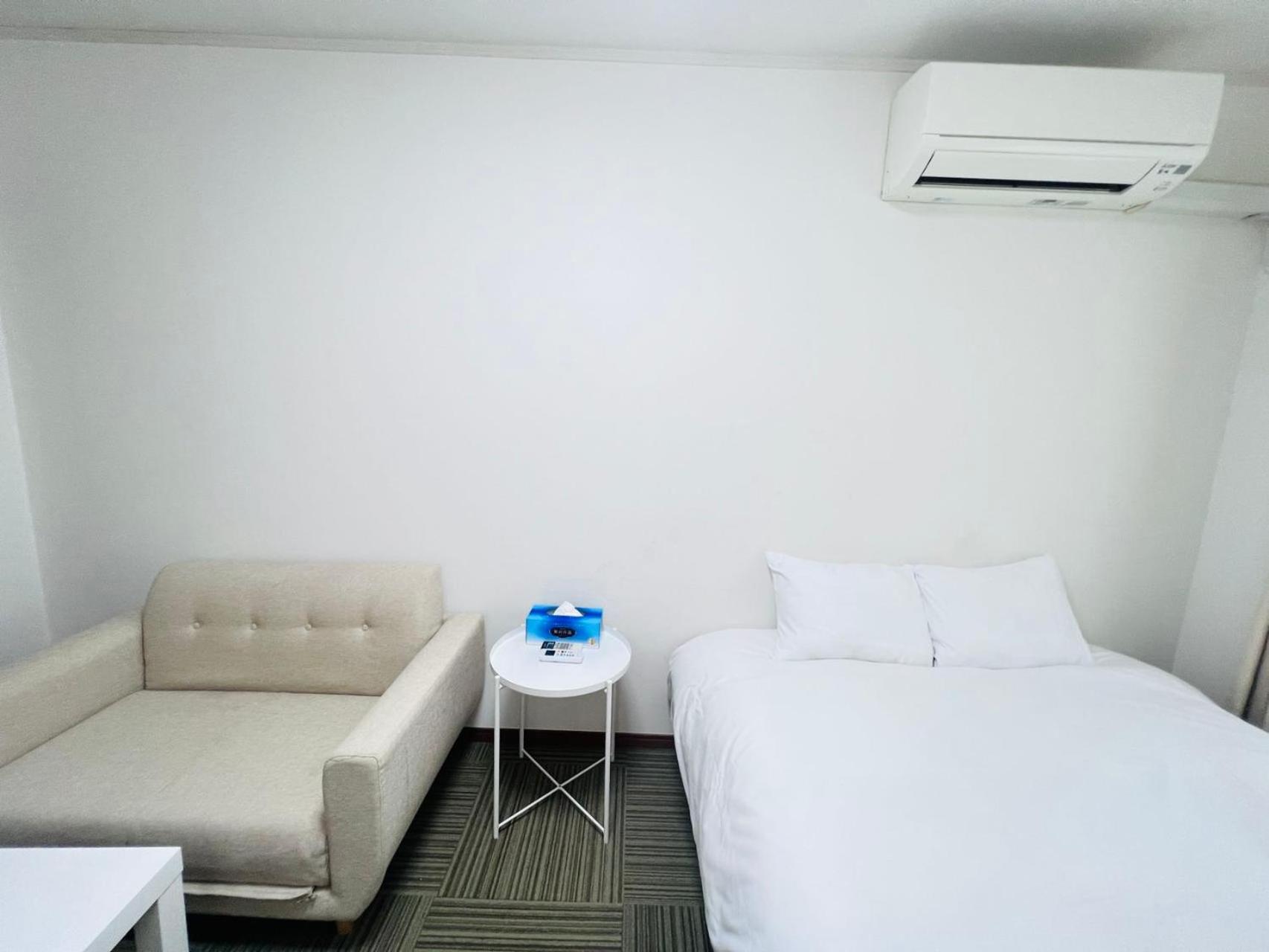 Pusu Okubo Apartment Tokyo Bagian luar foto